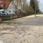 Riedwirtshaus موتيل *